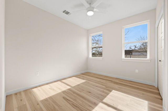 4801 Sara DR B, Austin, TX 78721