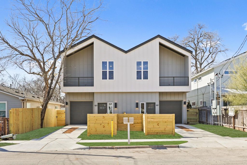 4801 Sara DR B, Austin, TX 78721