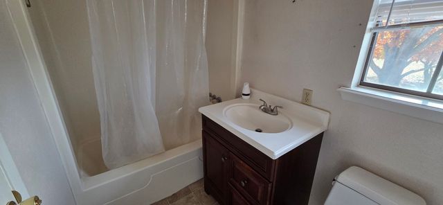 128 Estate West Road, Sherman, TX 75092