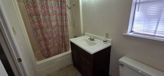 128 Estate West Road, Sherman, TX 75092