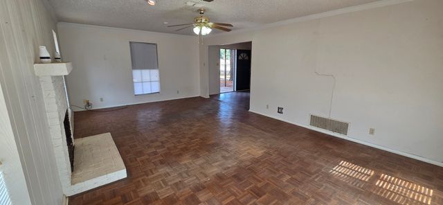 128 Estate West Road, Sherman, TX 75092