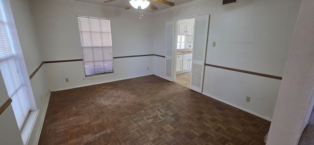 128 Estate West Road, Sherman, TX 75092