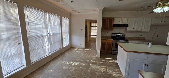 128 Estate West Road, Sherman, TX 75092