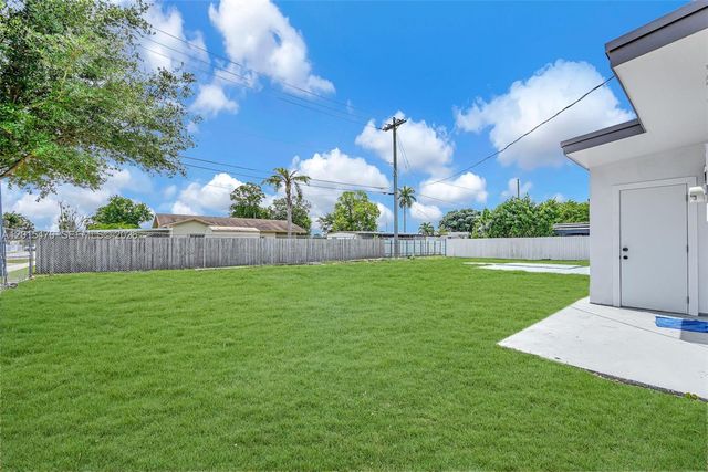 15575 NW 27th Avenue, Miami Gardens, FL 33054