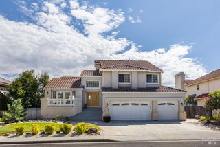 3233 Hilton Head Dr, Fairfield, CA 94534