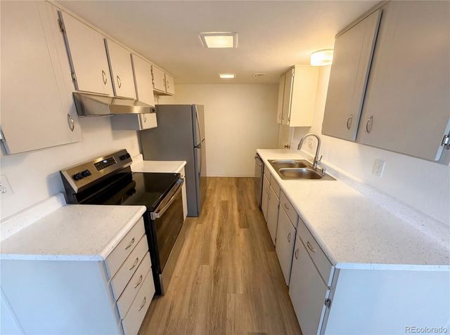 14594 E 13th Avenue, Aurora, CO 80011