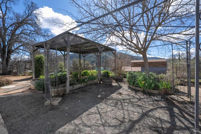 2940 Blackfeet Trl, Clearlake Oaks, CA 95423