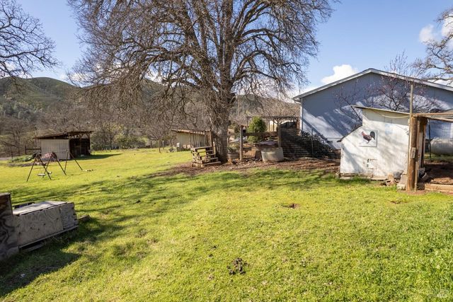 2940 Blackfeet Trl, Clearlake Oaks, CA 95423