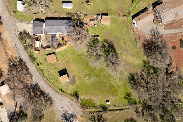 2940 Blackfeet Trl, Clearlake Oaks, CA 95423