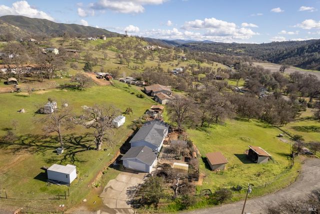 2940 Blackfeet Trl, Clearlake Oaks, CA 95423