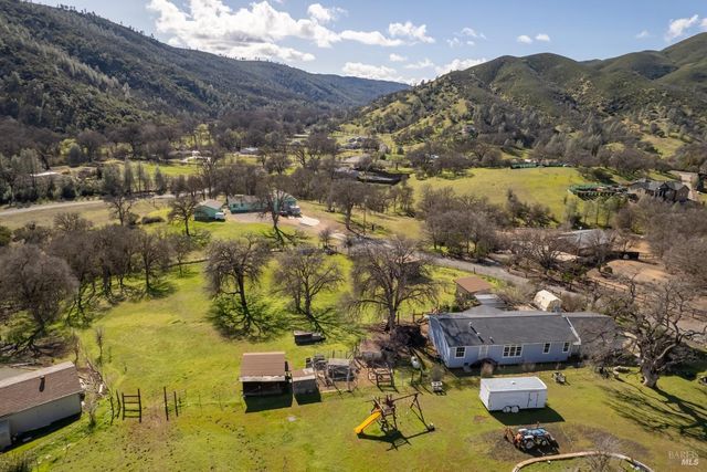 2940 Blackfeet Trl, Clearlake Oaks, CA 95423