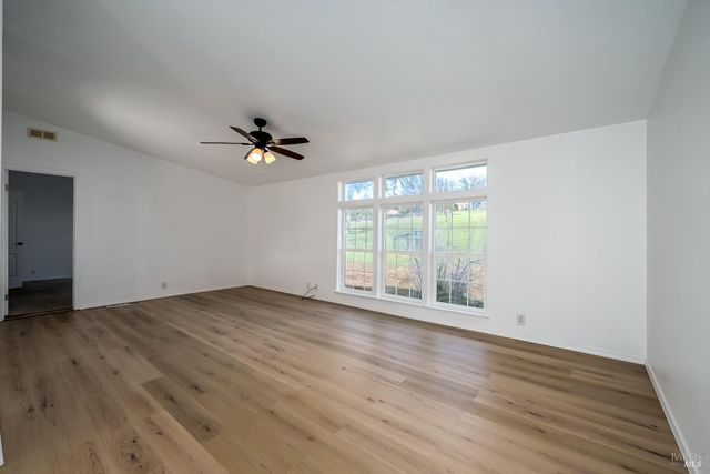 2940 Blackfeet Trl, Clearlake Oaks, CA 95423