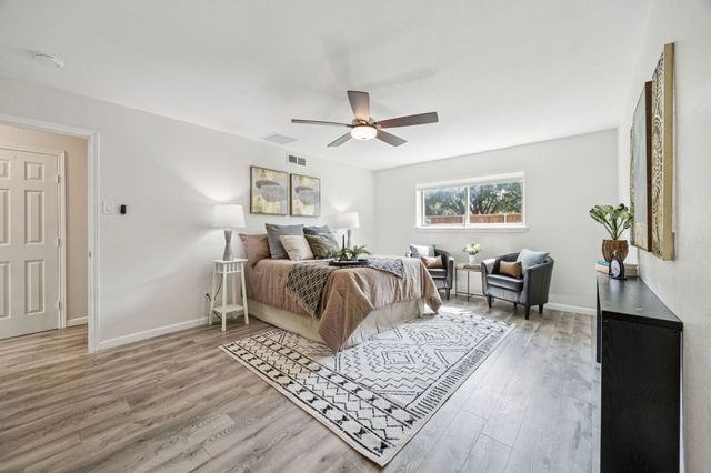 301 Ridgebriar Drive, Richardson, TX 75080