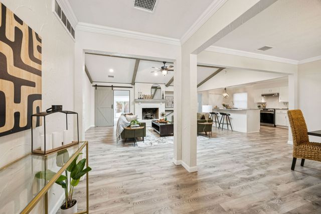 301 Ridgebriar Drive, Richardson, TX 75080