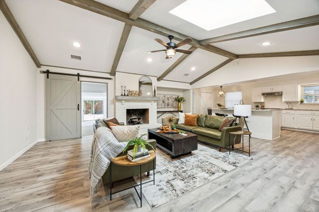 301 Ridgebriar Drive, Richardson, TX 75080