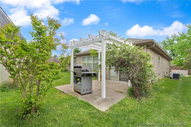 2603 Pinehurst Court, New Albany, IN 47150