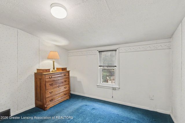 3527 Ruth Avenue, Lansing, MI 48910