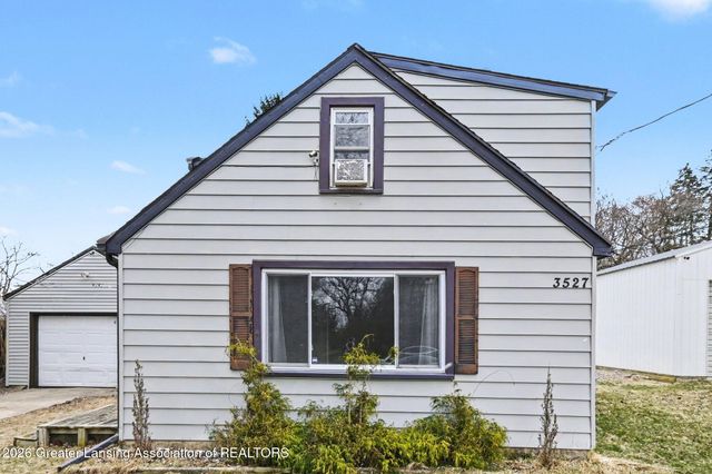 3527 Ruth Avenue, Lansing, MI 48910