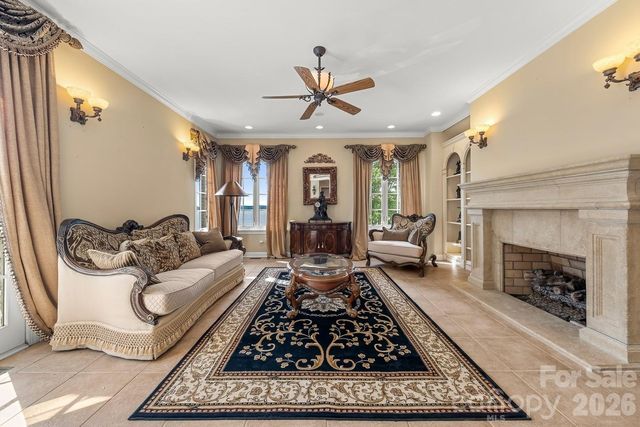 331 Ivy Arbor Cir, Rock Hill, SC 29732