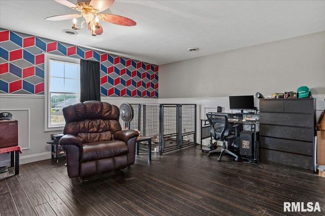 917 River Birch Court, Chatham, IL 62629