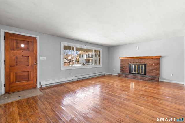 44 Garden Street, Meriden, CT 06451