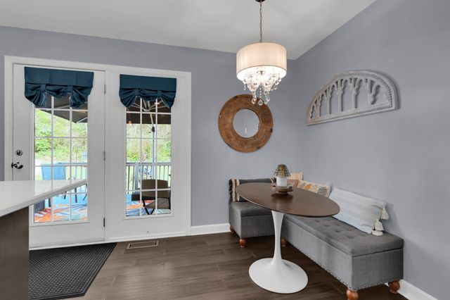 2640 Owens Dr, Santa Fe, TN 38482