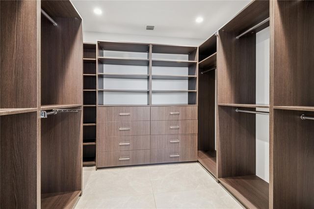 2657 NE 26th St, Fort Lauderdale, FL 33305