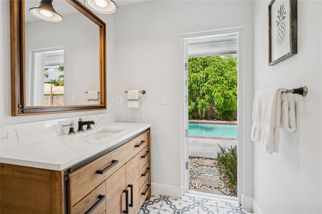 2657 NE 26th St, Fort Lauderdale, FL 33305