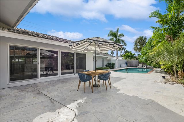 2657 NE 26th St, Fort Lauderdale, FL 33305