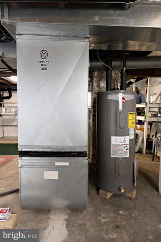 254 MT VERNON AVE, Clementon, NJ 08021