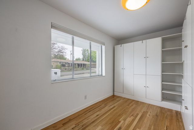 929 S SHIRECLIFF RD, Salt Lake City, UT 84108