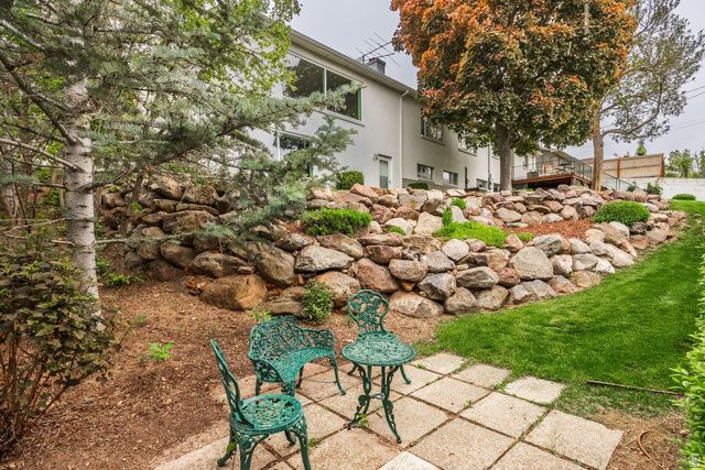 929 S SHIRECLIFF RD, Salt Lake City, UT 84108