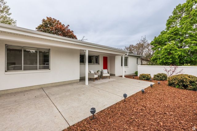 929 S SHIRECLIFF RD, Salt Lake City, UT 84108