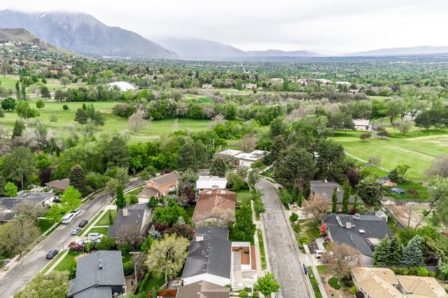 929 S SHIRECLIFF RD, Salt Lake City, UT 84108