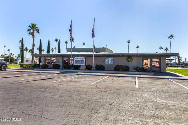 2701 E ALLRED Avenue 165, Mesa, AZ 85204