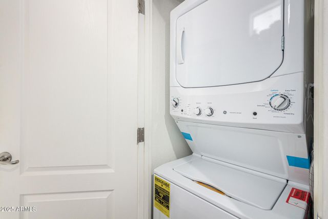 2701 E ALLRED Avenue 165, Mesa, AZ 85204