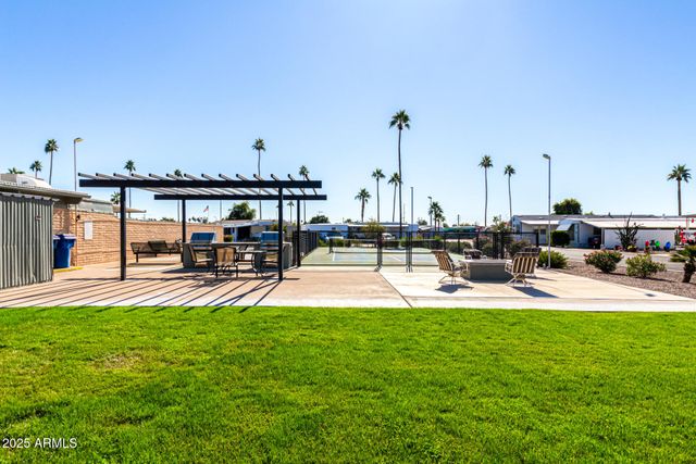 2701 E ALLRED Avenue 165, Mesa, AZ 85204