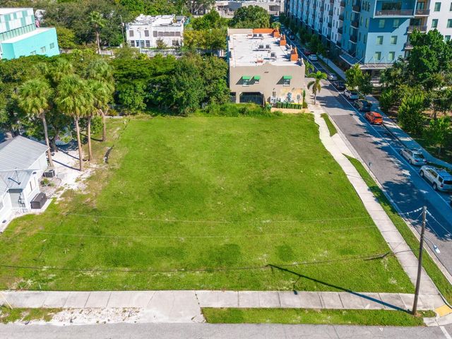 701 COHEN WAY, Sarasota, FL 34236