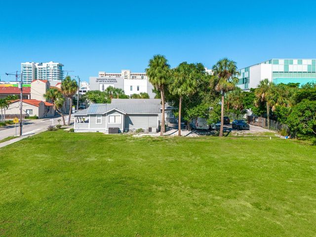 701 COHEN WAY, Sarasota, FL 34236