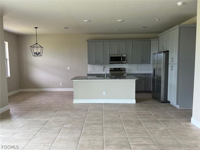 125 BETHLEHEM PL, Labelle, FL 33935