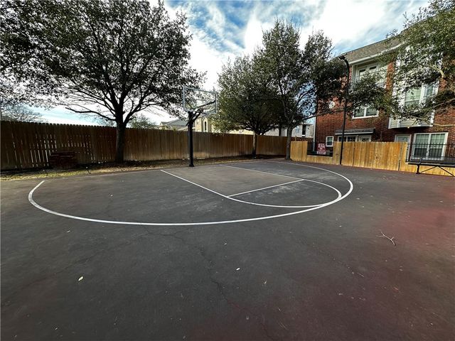 305 Holleman Drive E 301, College Station, TX 77840