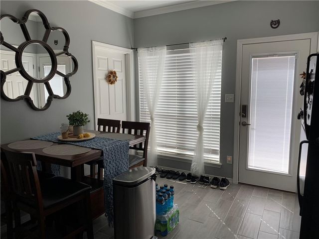 305 Holleman Drive E 301, College Station, TX 77840