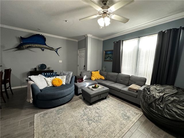 305 Holleman Drive E 301, College Station, TX 77840