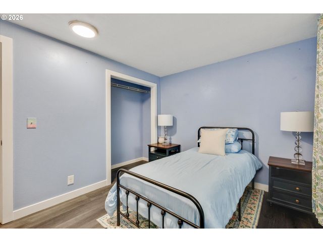 14975 S GREENTREE Dr, Oregon City, OR 97045