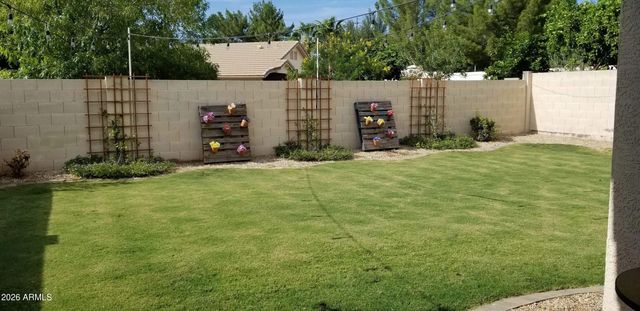 5758 E Garnet Avenue, Mesa, AZ 85206