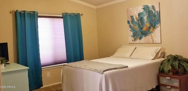 5758 E Garnet Avenue, Mesa, AZ 85206