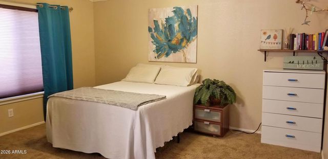 5758 E Garnet Avenue, Mesa, AZ 85206