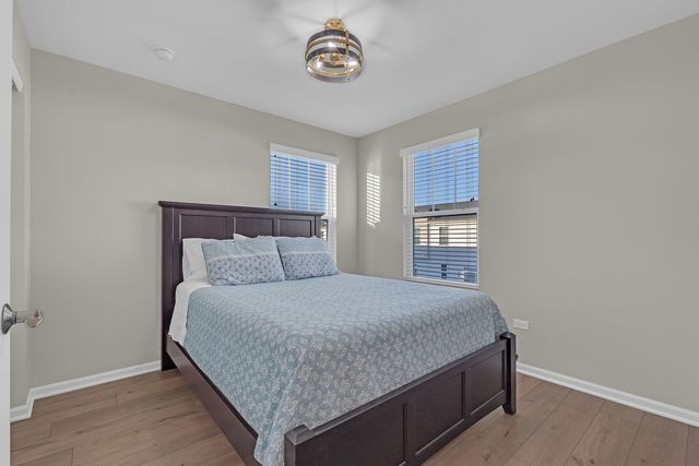 1546 Slade Way, Des Plaines, IL 60018
