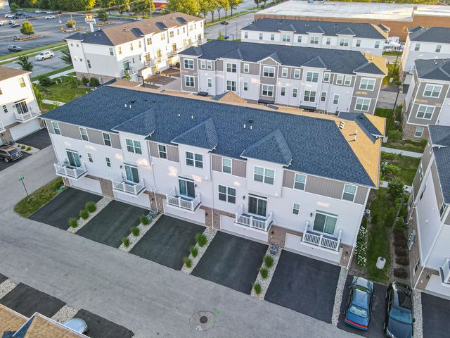 1546 Slade Way, Des Plaines, IL 60018