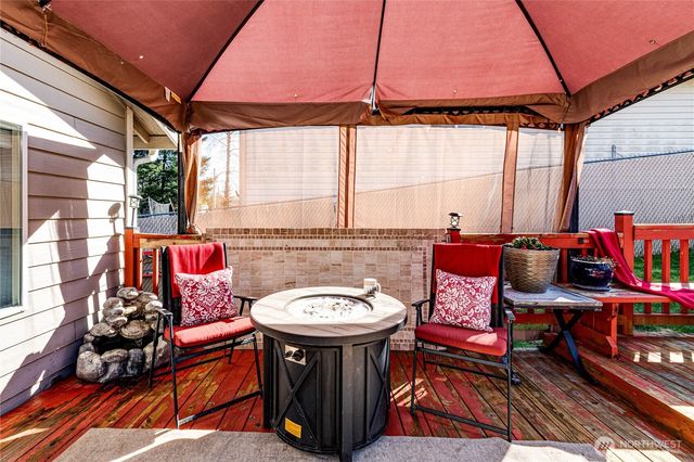 1833 W 12th Street, Port Angeles, WA 98363